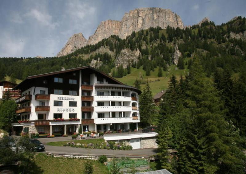 Riposo Apart-hotel Colfosco